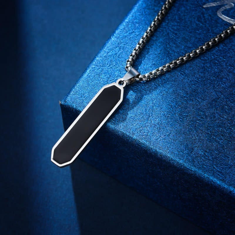Artistry Aureate black Pendant Chain